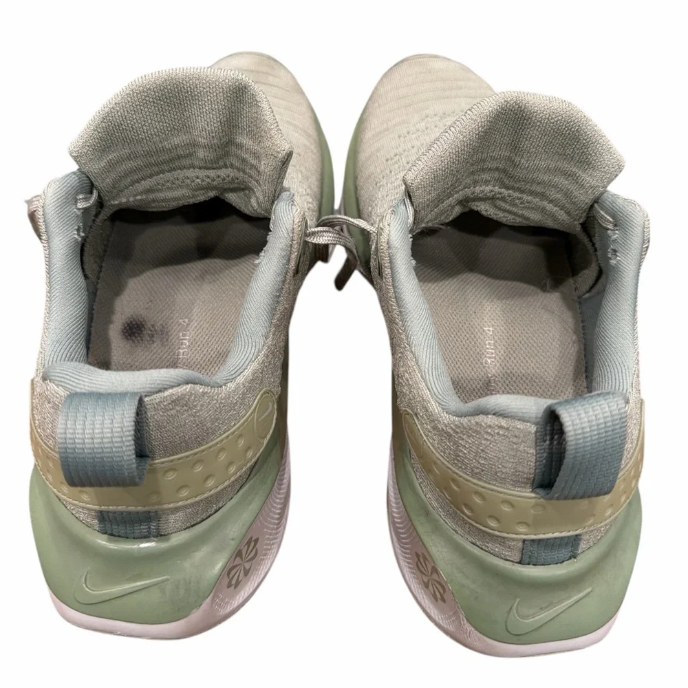 Nike performance comfort